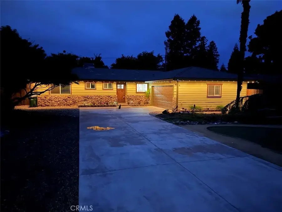6 Mayfair, Chico, CA 95973 - #3