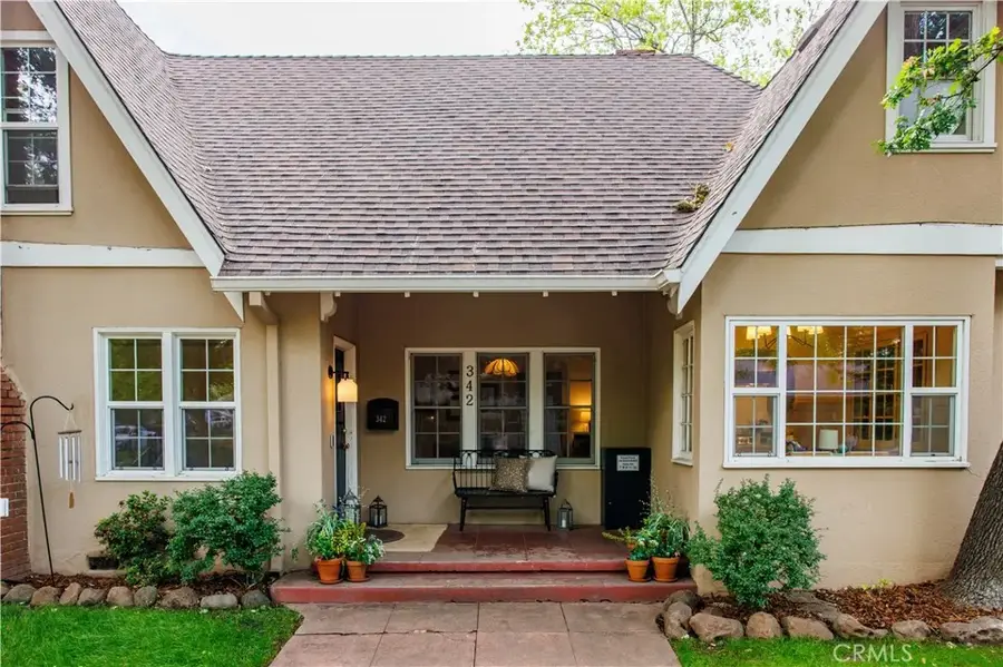 342 W 11th, Chico, CA 95928 - #2