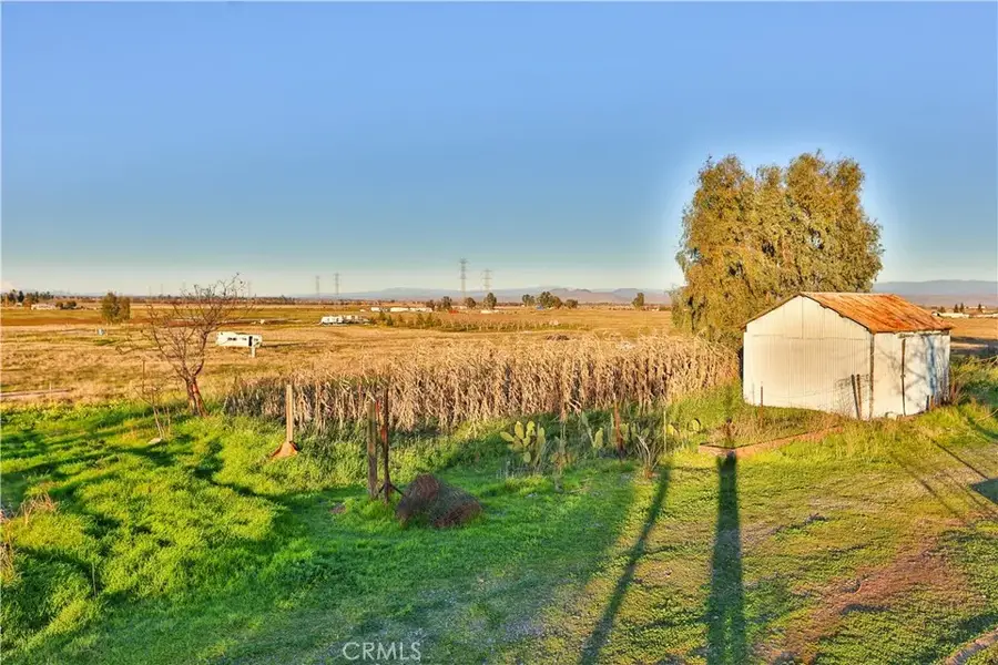 10825 Paskenta Rd., Red Bluff, CA 96080 - #3