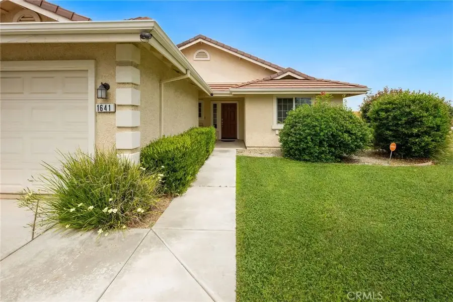 1641 Almondwood Dr, Orland, CA 95963 - #2