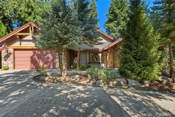 95 Manor Dr, Lake Almanor, CA 96137