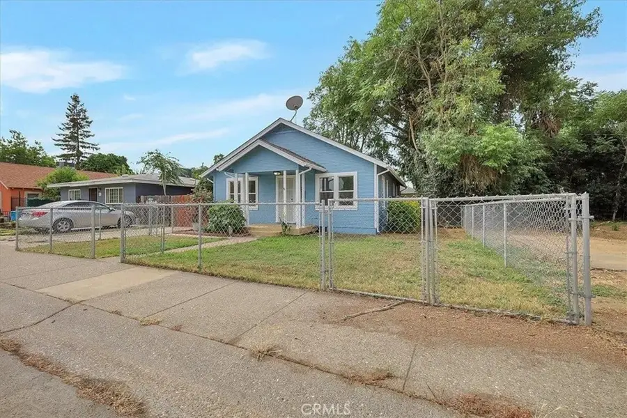 816 Rosalind Avenue, Yuba City, CA 95991 - #2