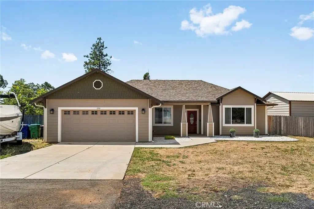250 Pacific Dr, Paradise, CA 95969 - #1