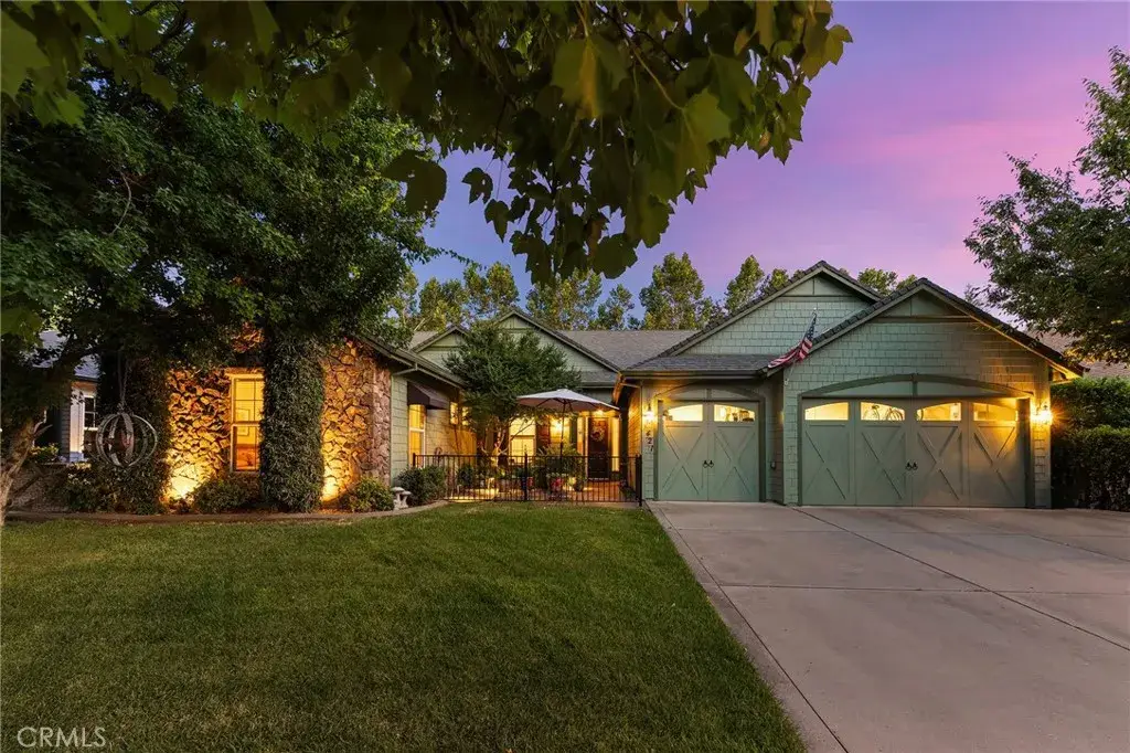 421 Southbury Ln, Chico, CA 95973 - #1