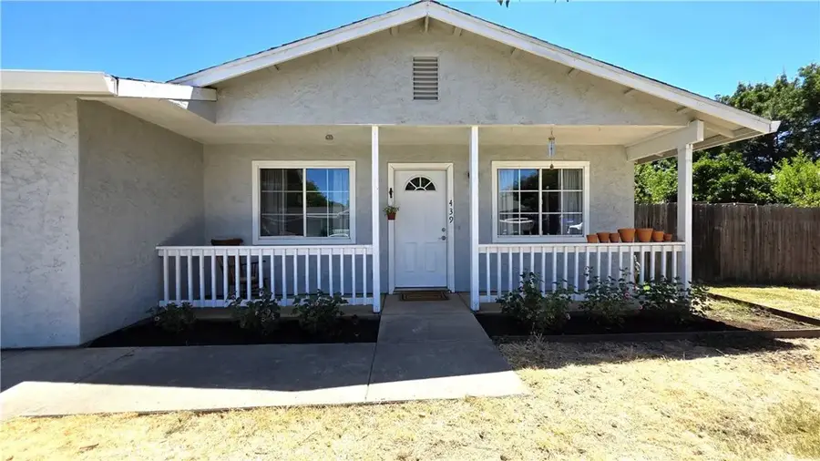 439 Scarlet Oak Dr, Gridley, CA 95948 - #2