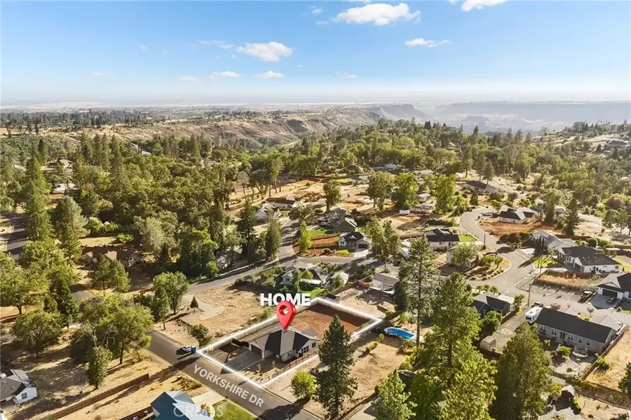 5865 Yorkshire, Paradise, CA 95969 - #3