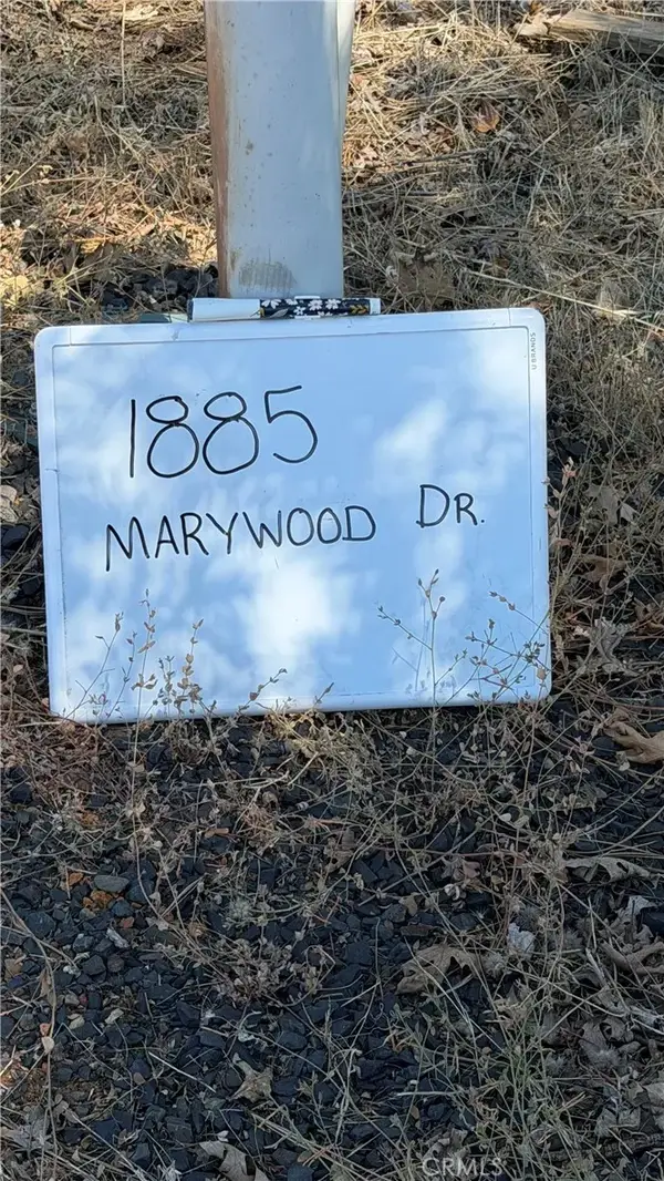 1885 Marywood, Paradise, CA 95969