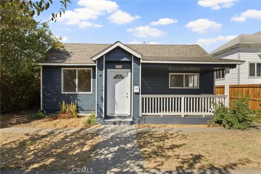 139 S Murdock Avenue, Willows, CA 95988 - #2