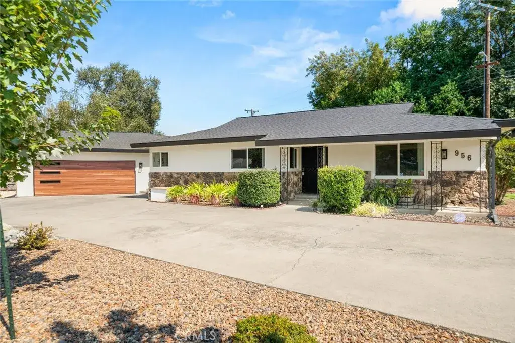 956 Manzanita Avenue, Chico, CA 95926 - #1