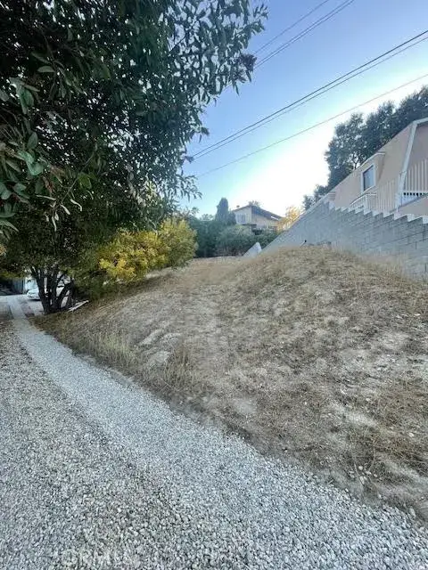 4742 Bedel, Woodland Hills, CA 91364 - Image #2