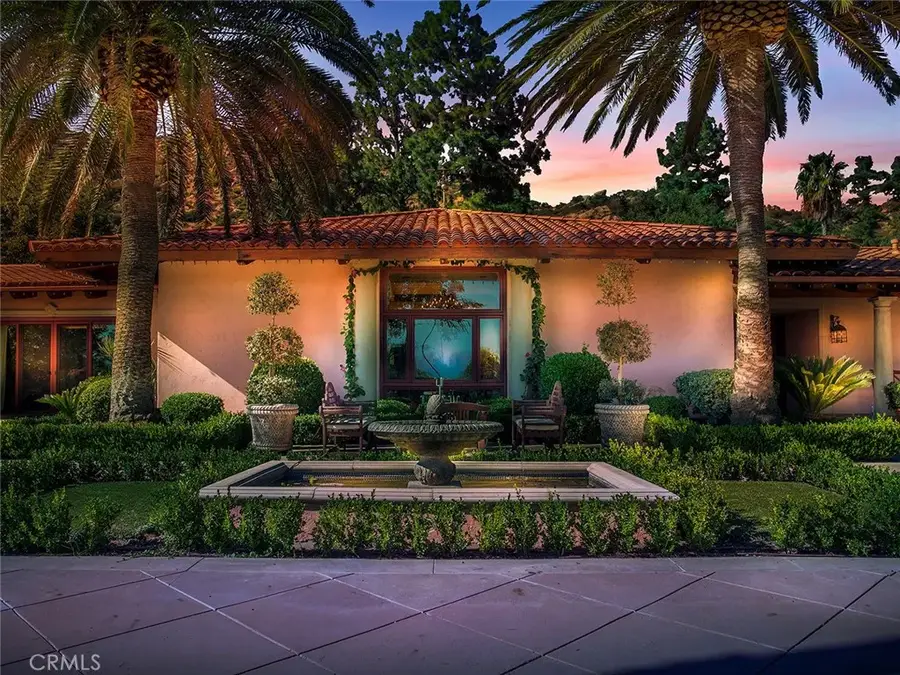 22637 La Quilla Drive, Chatsworth, CA 91311 - Image #2