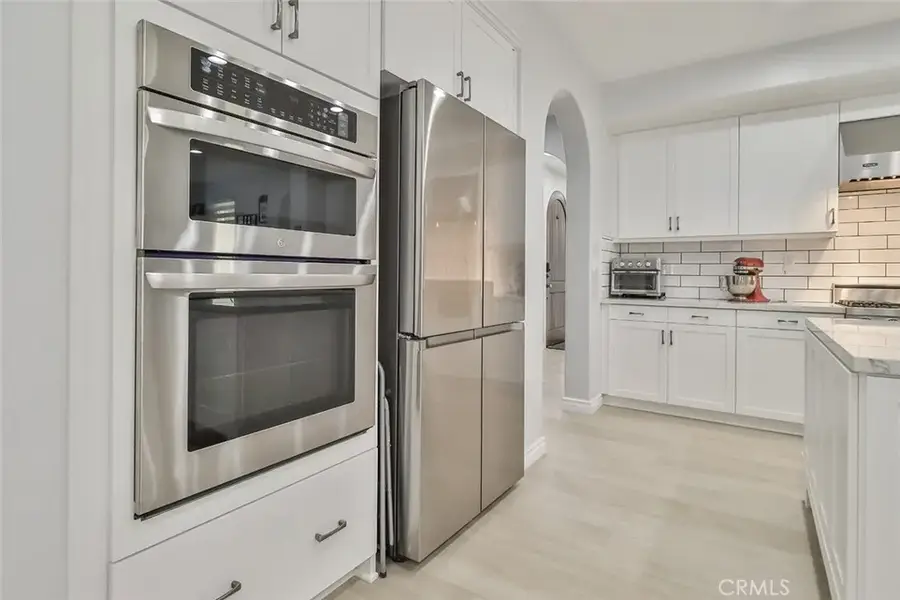 5421 Moonshadow Street, Simi Valley, CA 93063 - Image #2