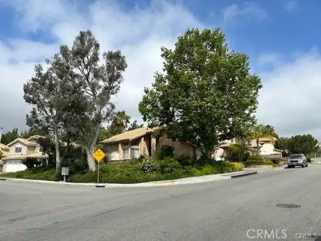 30103 Desert Rose Drive, Castaic, CA 91384 - Image #2