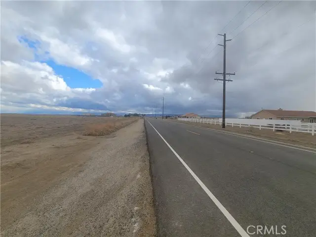 70 Avenue A-14, Lancaster, CA 93536 - Image #3