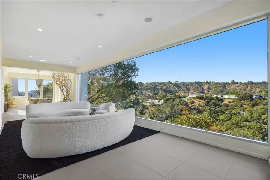 9716 Oak Pass Road, Beverly Hills, CA 90210 - Image #2