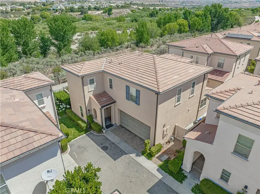 22027 Propello Drive, Saugus, CA 91350 - Image #2