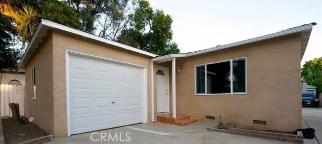 14334 Tiara Street, Van Nuys, CA 91401 - Image #1