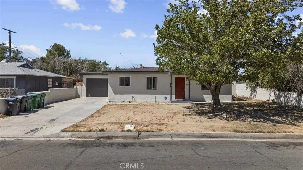1135 W Pillsbury Street, Lancaster, CA 93534 - Image #1