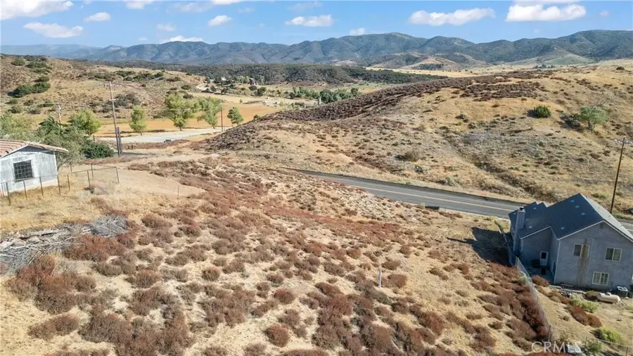 1 Johnson, Lake Hughes, CA 93532 - #3