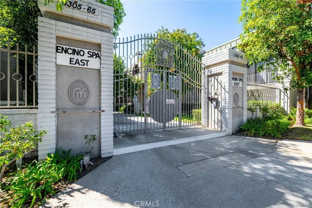 5335 White Oak Avenue #A, Encino, CA 91316 - Image #1