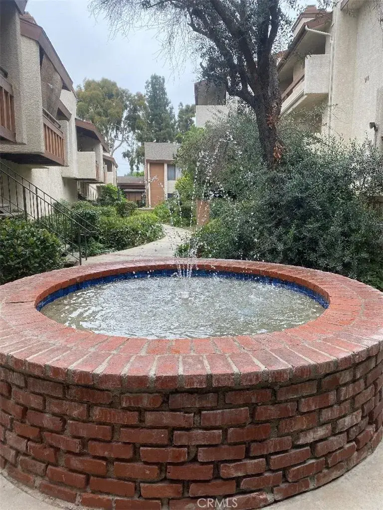 15155 Sherman Way #14, Van Nuys, CA 91405 - Image #3