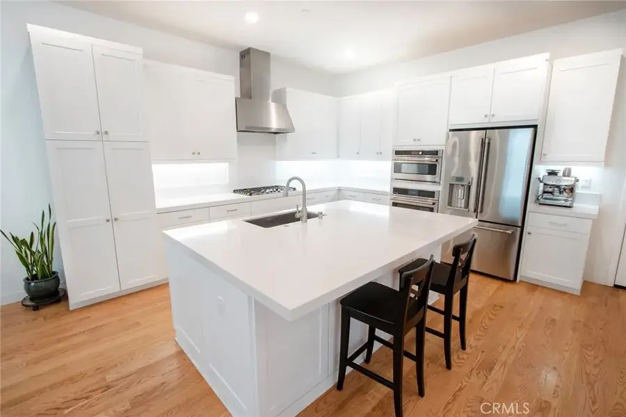 27136 Purple Sage Court, Valencia, CA 91381 - Image #2