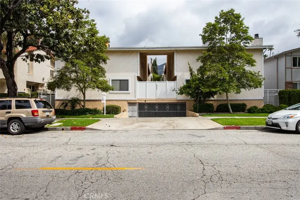 537 W Stocker Street #5, Glendale, CA 91202 - Image #1