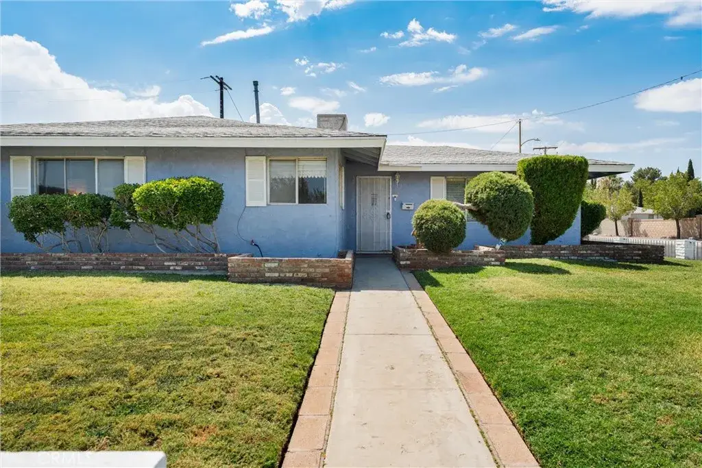 1156 W Ave J9, Lancaster, CA 93534 - Image #1