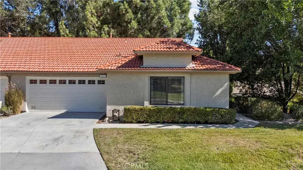 19915 Avenue Of The Oaks, Newhall, CA 91321 - Image #1