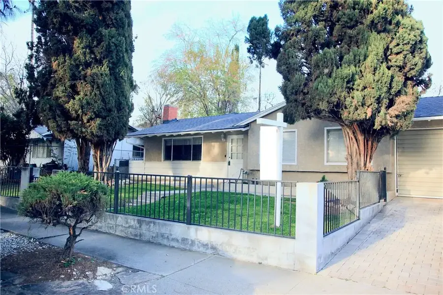 11374 Hela Avenue, Sylmar, CA 91342 - Image #3