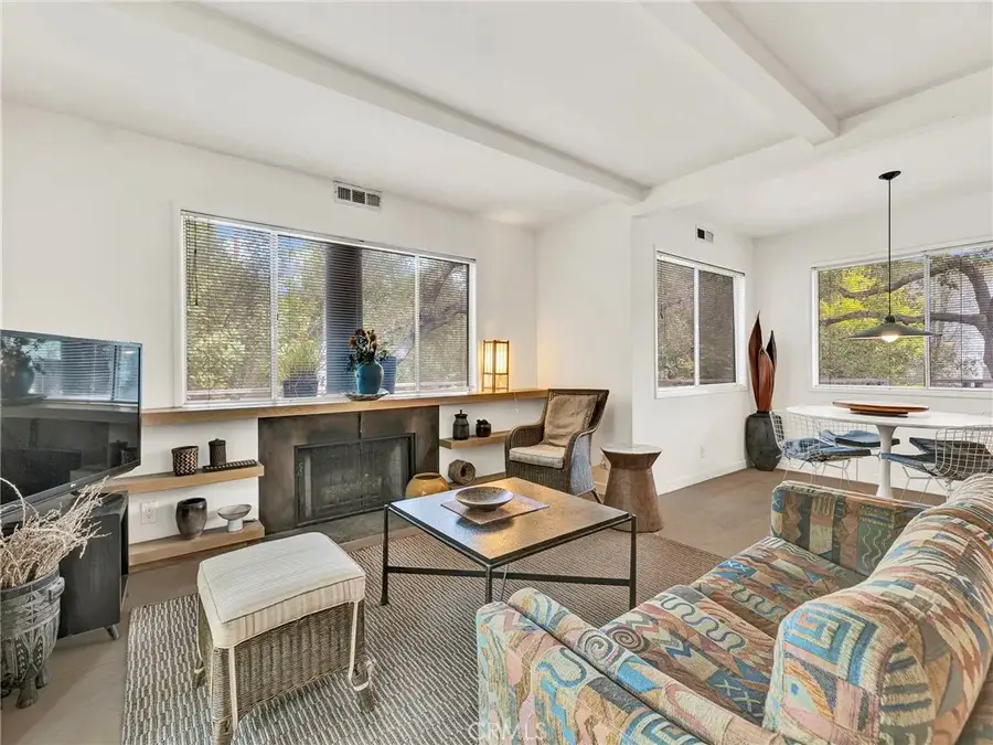 4356 Tosca Road, Woodland Hills, CA 91364 - Image #3