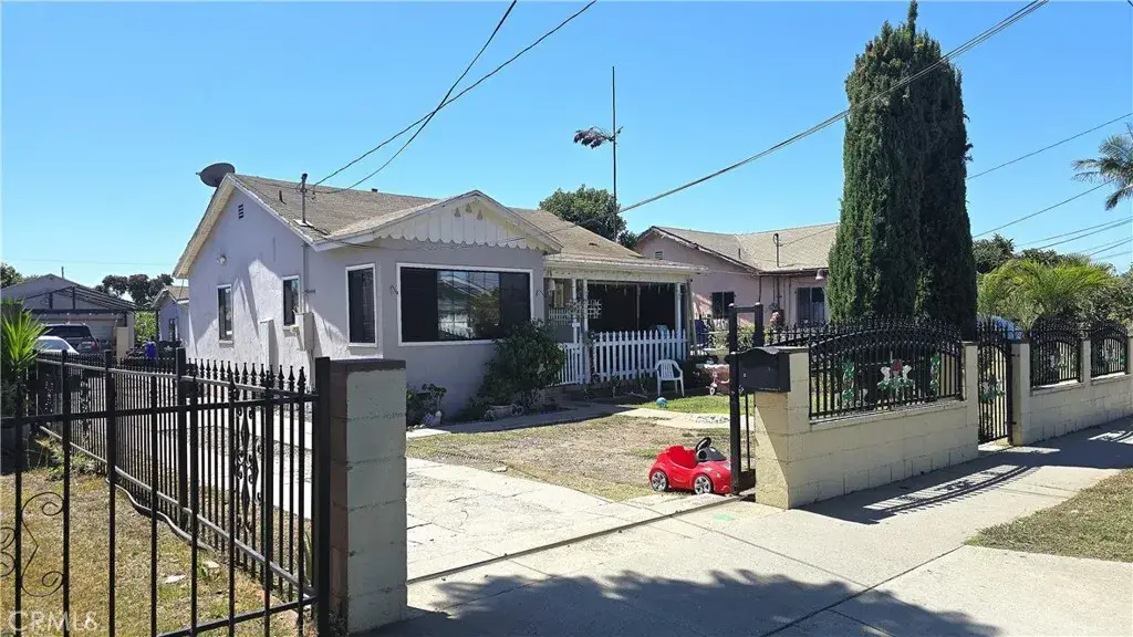 3142 W 112th Street West, Inglewood, CA 90303 - Image #1