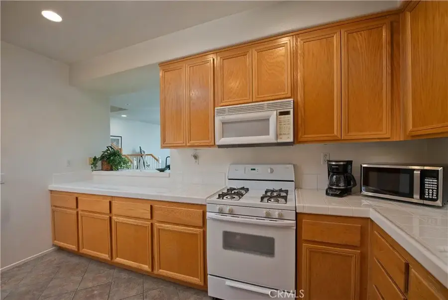 28248 Canterbury Court, Valencia, CA 91354 - Image #3