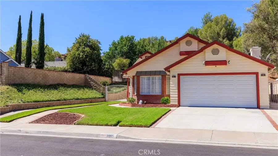 32115 Green Hill Dr., Castaic, CA 91384 - Image #2