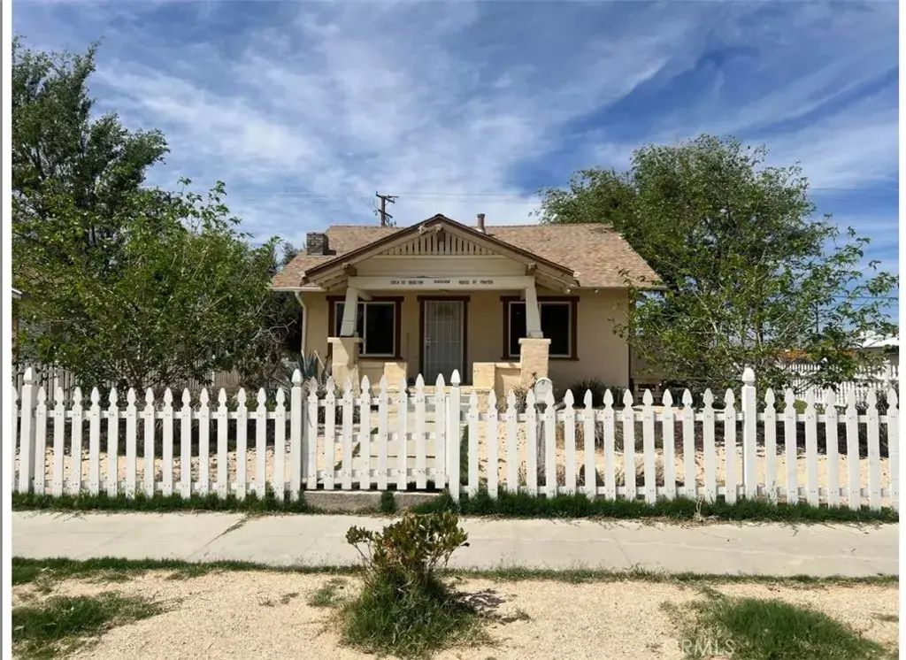 15957 K St, Mojave, CA 93501 - Image #1