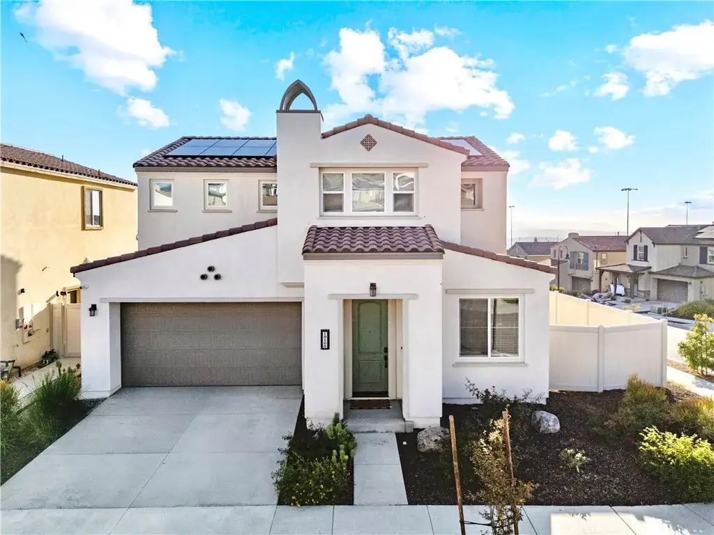 18160 Meridian Lane, Saugus, CA 91350 - Image #1