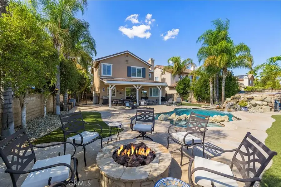 27879 Alta Vista Avenue, Valencia, CA 91355 - Image #2