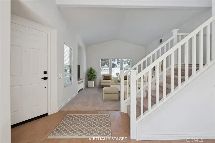 2024 Tulip Avenue, Simi Valley, CA 93063 - Image #2