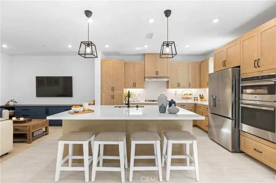 27318 Maverick Place, Valencia, CA 91381 - Image #3