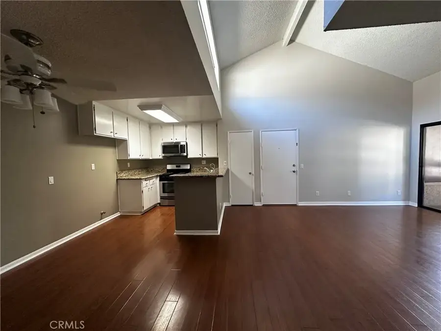 18750 Mandan Street #1102, Canyon Country, CA 91351 - Image #3