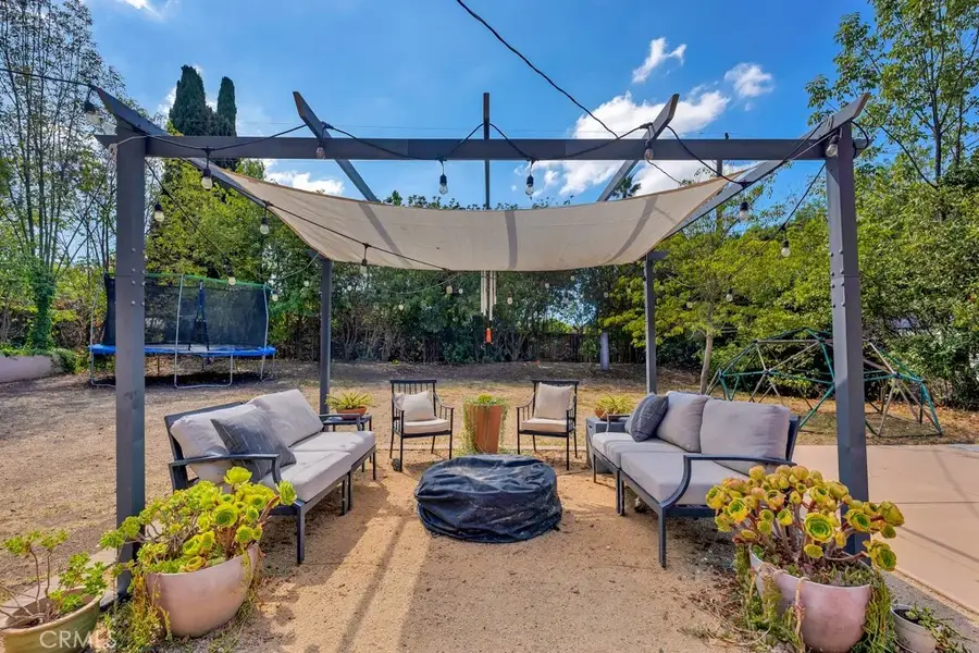 1322 E Avenida De Los Arboles, Thousand Oaks, CA 91360 - Image #3