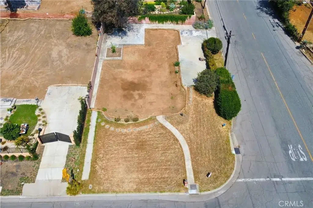 287 E Calaveras, Altadena, CA 91001 - Image #1