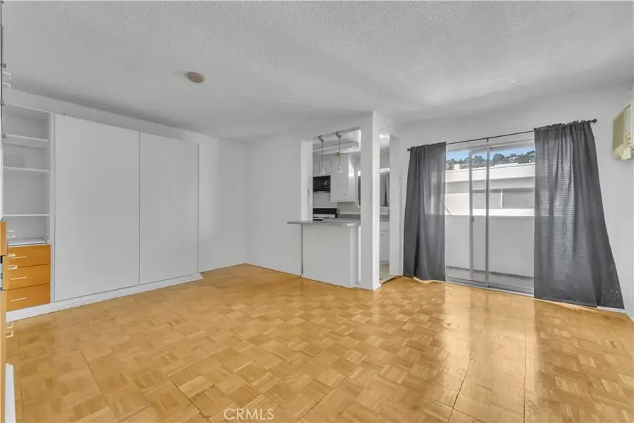 960 Larrabee #317, West Hollywood, CA 90069 - Image #3