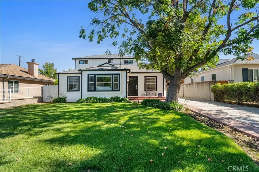 16762 Otsego, Encino, CA 91436 - Image #2