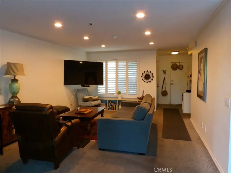 19140 Lahey #4, Porter Ranch, CA 91326 - Image #2