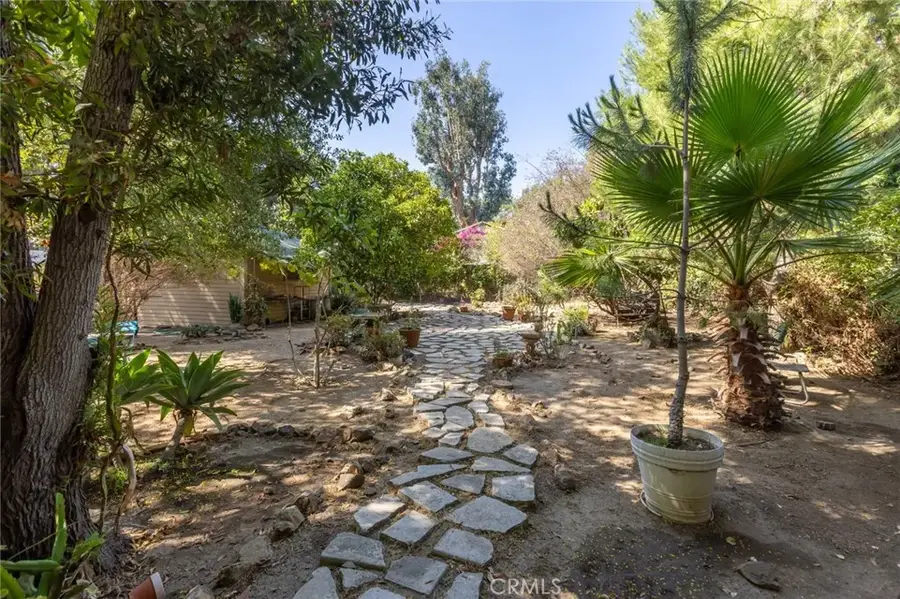 2102 Holly Drive, Los Angeles, CA 90068 - Image #3