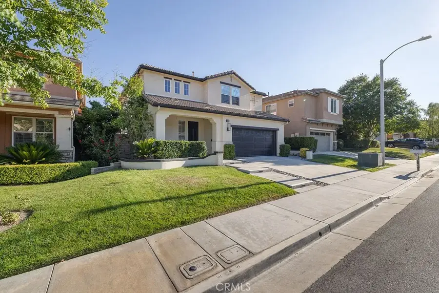 19924 Via Joyce Drive, Saugus, CA 91350 - Image #3