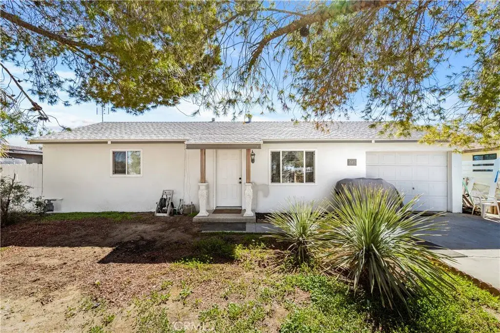 225 W French Avenue, Ridgecrest, CA 93555 - Image #1