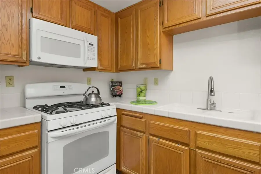 18836 Vista Del Canon, Newhall, CA 91321 - Image #3