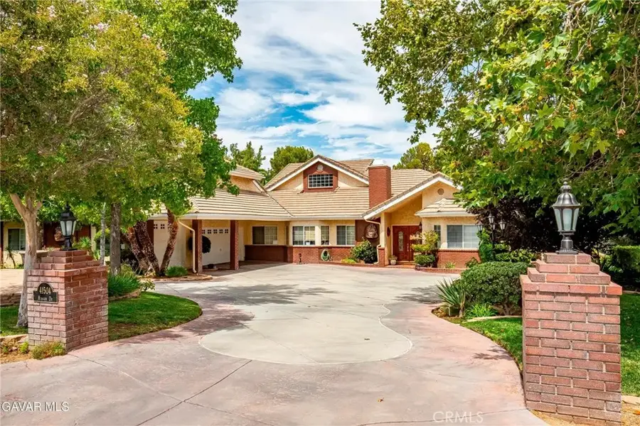 41504 Mission Drive, Palmdale, CA 93551 - Image #2